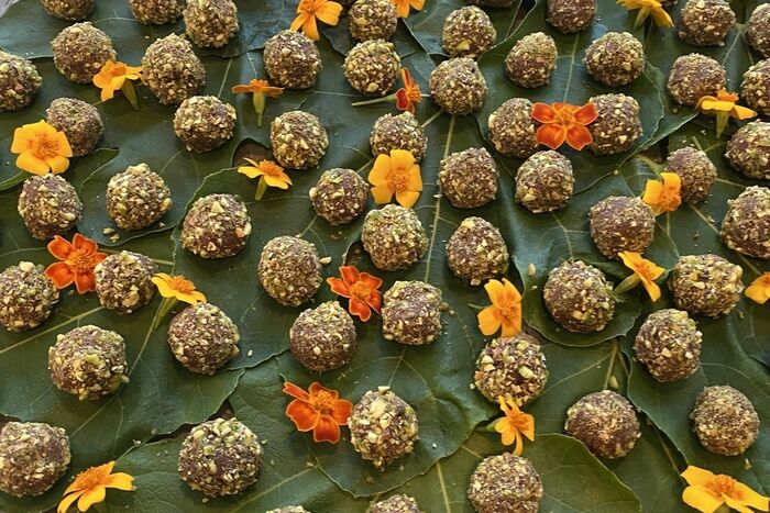 Noor ter Meer's Dark Chocolate Truffles with Pistachio &Fennel