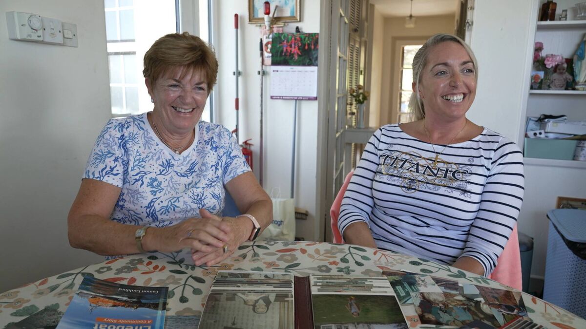 Niamh Ní Dhrisceoil and her mother Cecilia Niamh Ní Dhrisceoil and her mother Cecilia