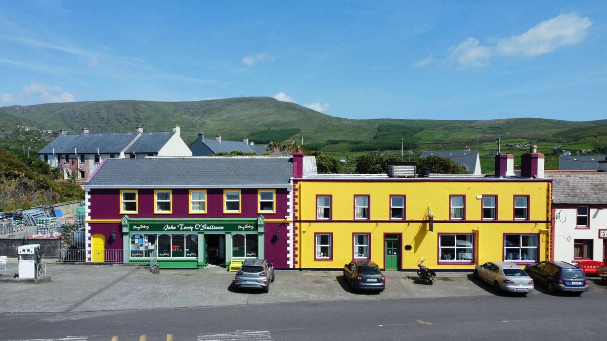 Bright facades at O'Sullivans Bright facades at O'Sullivans