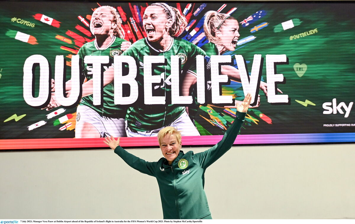 Manager Vera Pauw at Dublin Airport. Pic: Stephen McCarthy/Sportsfile