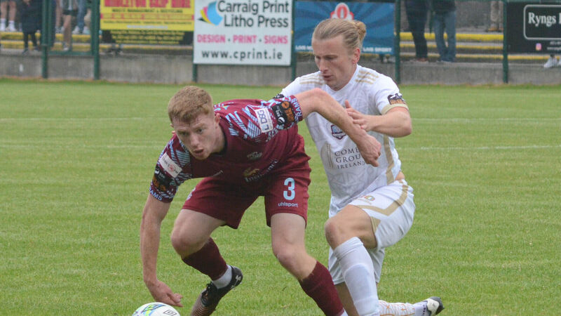 Ten man Cobh survive Galway onslaught to grab point 