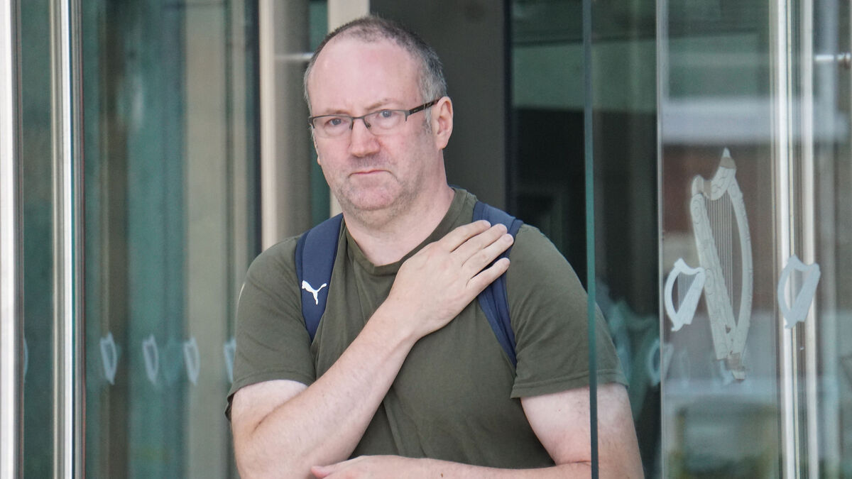 Man sent messages to barrister telling her he 'fantasises about killing you and all your children' - Vimarsana News