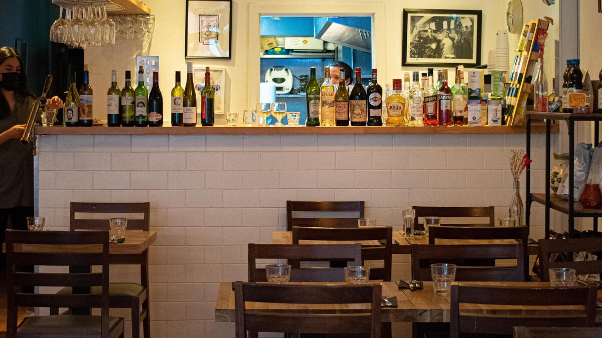 Restaurant Review: Date night is sorted at Sandymount's Crudo - Vimarsana News