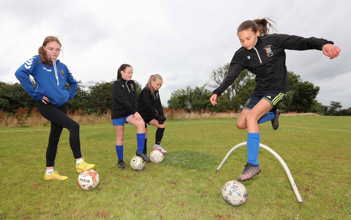 Mary O'Sullivan, Holly O'Mahony, Kacey O'Sullivan watch Amelie Sotiriou, Under 12/U13's during a soccer drill, at College Corinthians AFC, Castletreasure, Cork. Pic: Jim Coughlan. Mary O'Sullivan, Holly O'Mahony, Kacey O'Sullivan watch Amelie Sotiriou, Under 12/U13's during a soccer drill, at College Corinthians AFC, Castletreasure, Cork. Pic: Jim Coughlan.