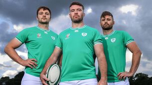 <p>HUNGRY: Peter O’Mahony with fellow Ireland internationals Iain Henderson and Ross Byrne. </p>