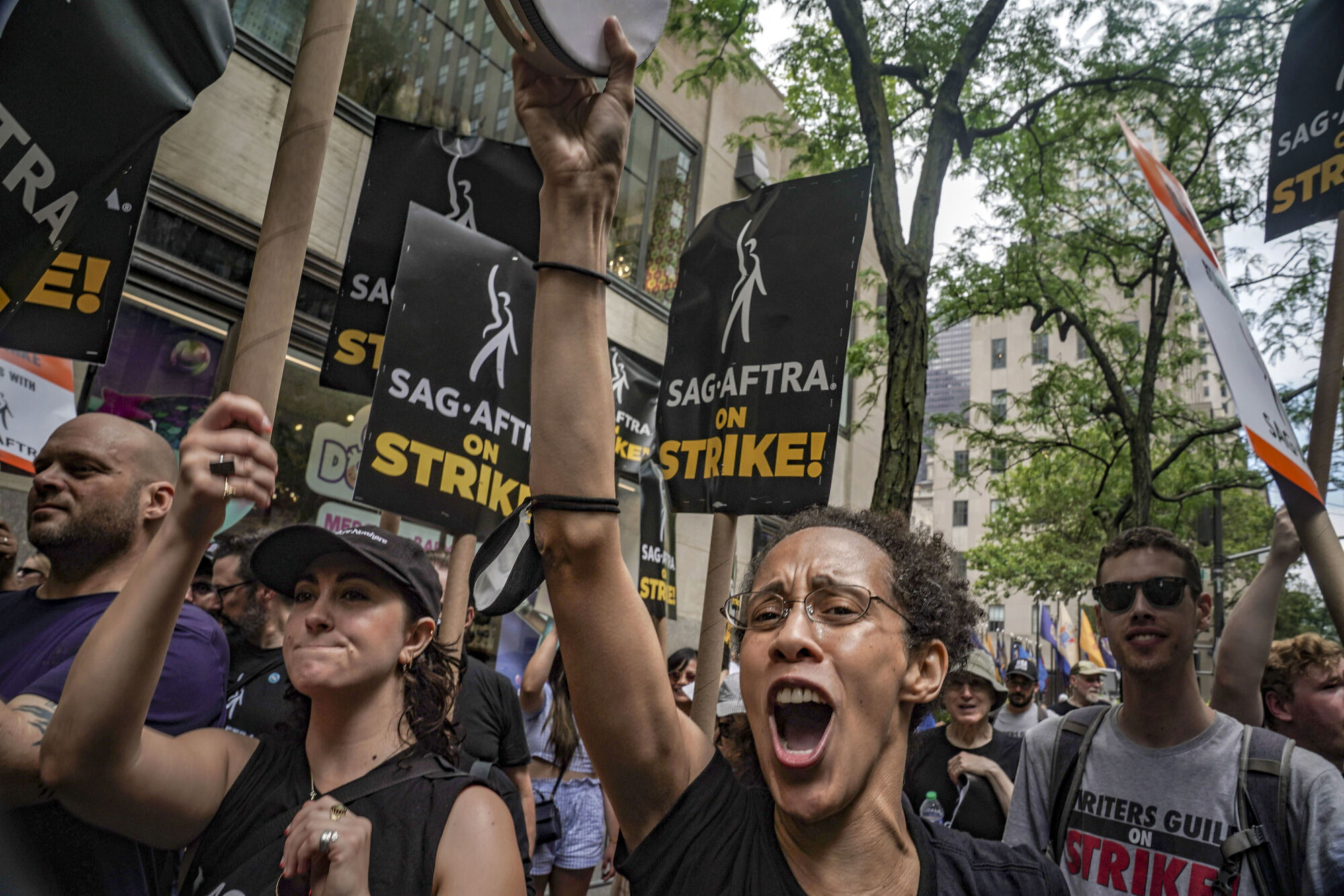 Actors hail ‘extraordinary solidarity’ of union after day one of industry strike