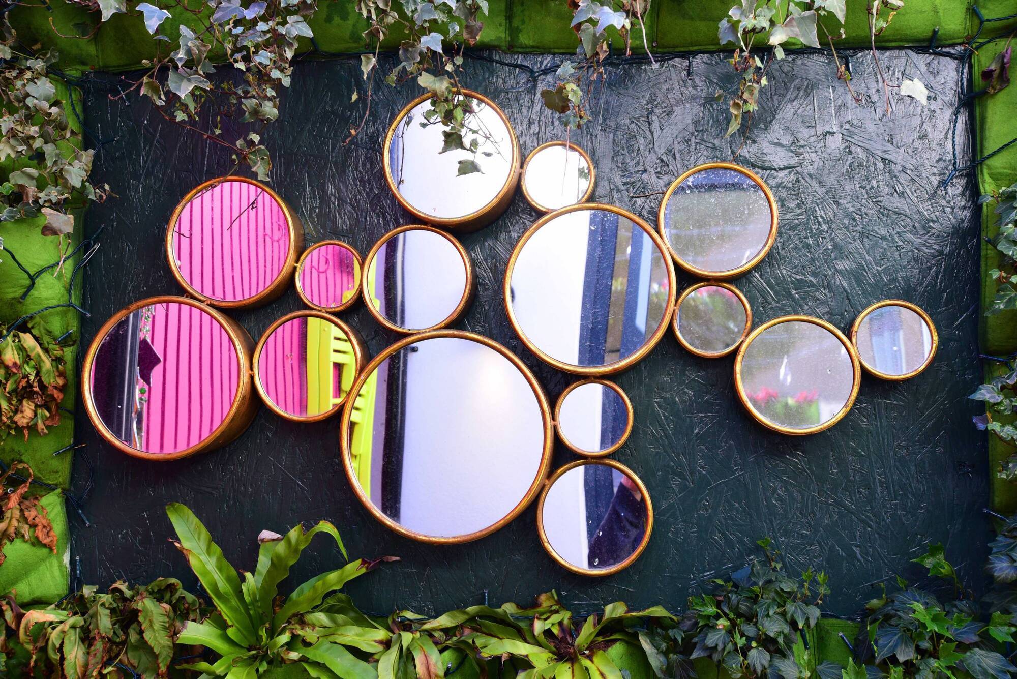 How to use mirrors to make the tiniest home look and feel huge