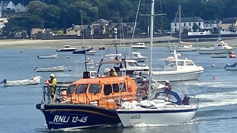 Yacht rescued during ‘longest RNLI call-out in a decade’ off coast of West Cork Yacht rescued during ‘longest RNLI call-out in a decade’ off coast of West Cork
