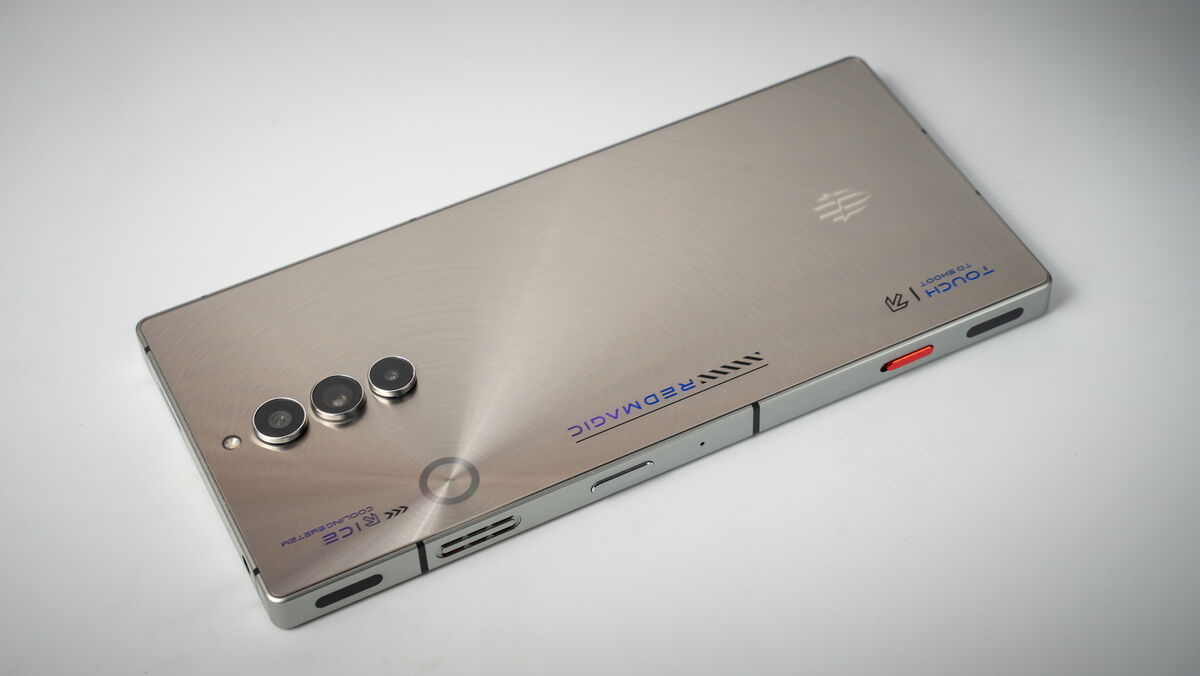 The Nubia RedMagic 8S Pro has a 3.5mm headphone jack. Picture: Noel Campion. The Nubia RedMagic 8S Pro has a 3.5mm headphone jack. Picture: Noel Campion.
