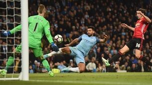 Drab derby heads into chaos with Marouane Fellaini