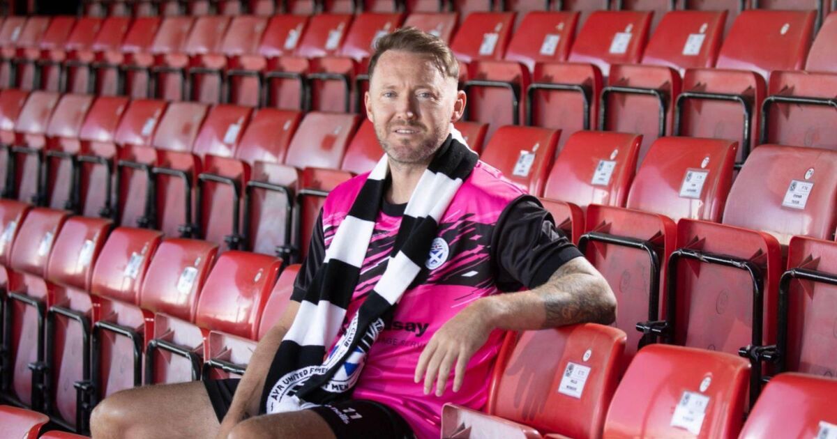 Arteta says Arsenal may go back into the market after Timber injury