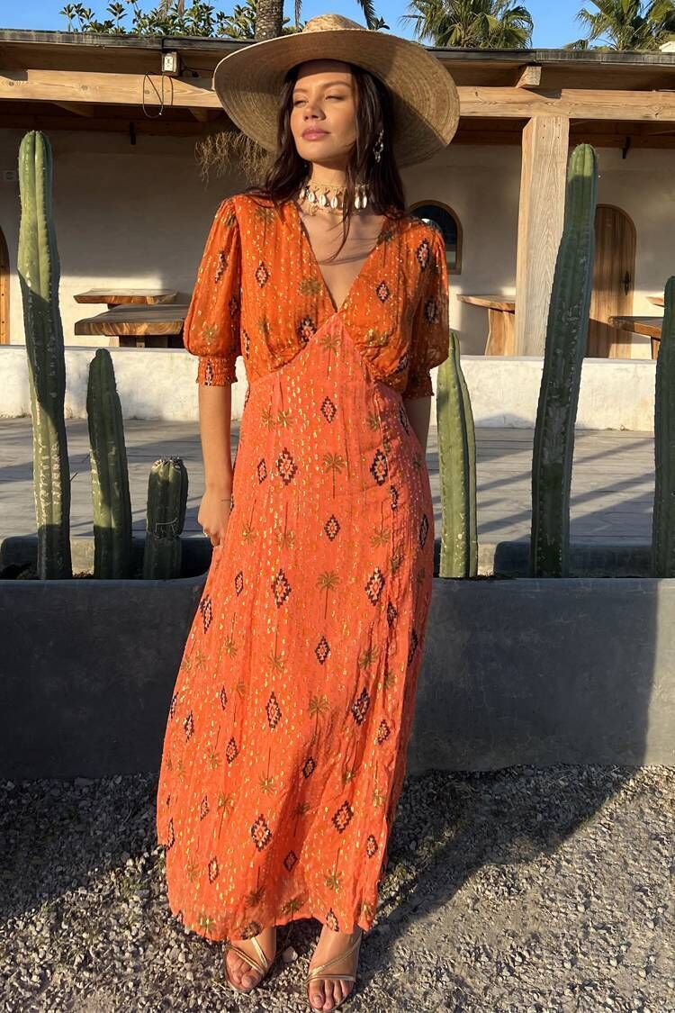 Pic: Never Fully Dressed