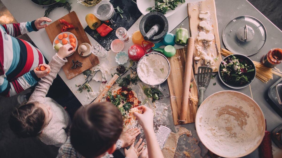 Caitríona Redmond: Pizza and cake for budget-friendly kids' birthdays - Vimarsana News