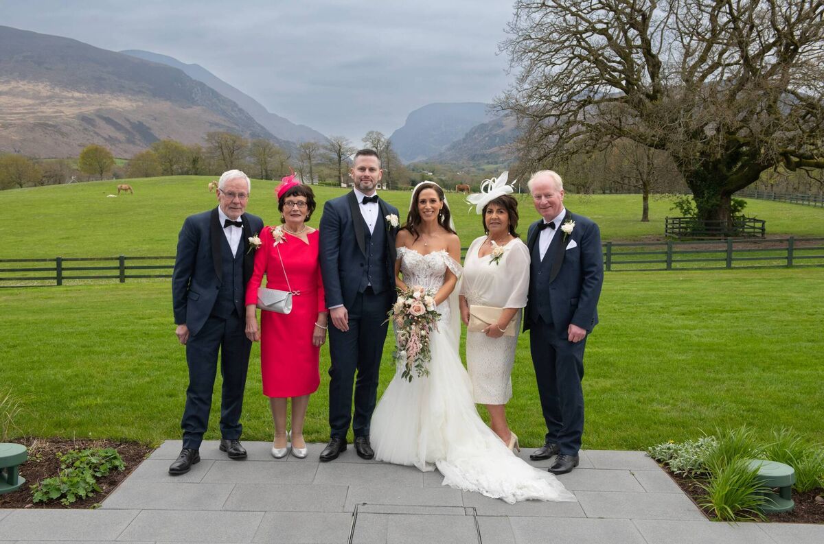 Laura Forde and Darren Carroll with Bridie and Martin Forde and Theresa and Michael Carroll. Pictures: Micheál O’Sullivan Photography. Laura Forde and Darren Carroll with Bridie and Martin Forde and Theresa and Michael Carroll. Pictures: Micheál O’Sullivan Photography.