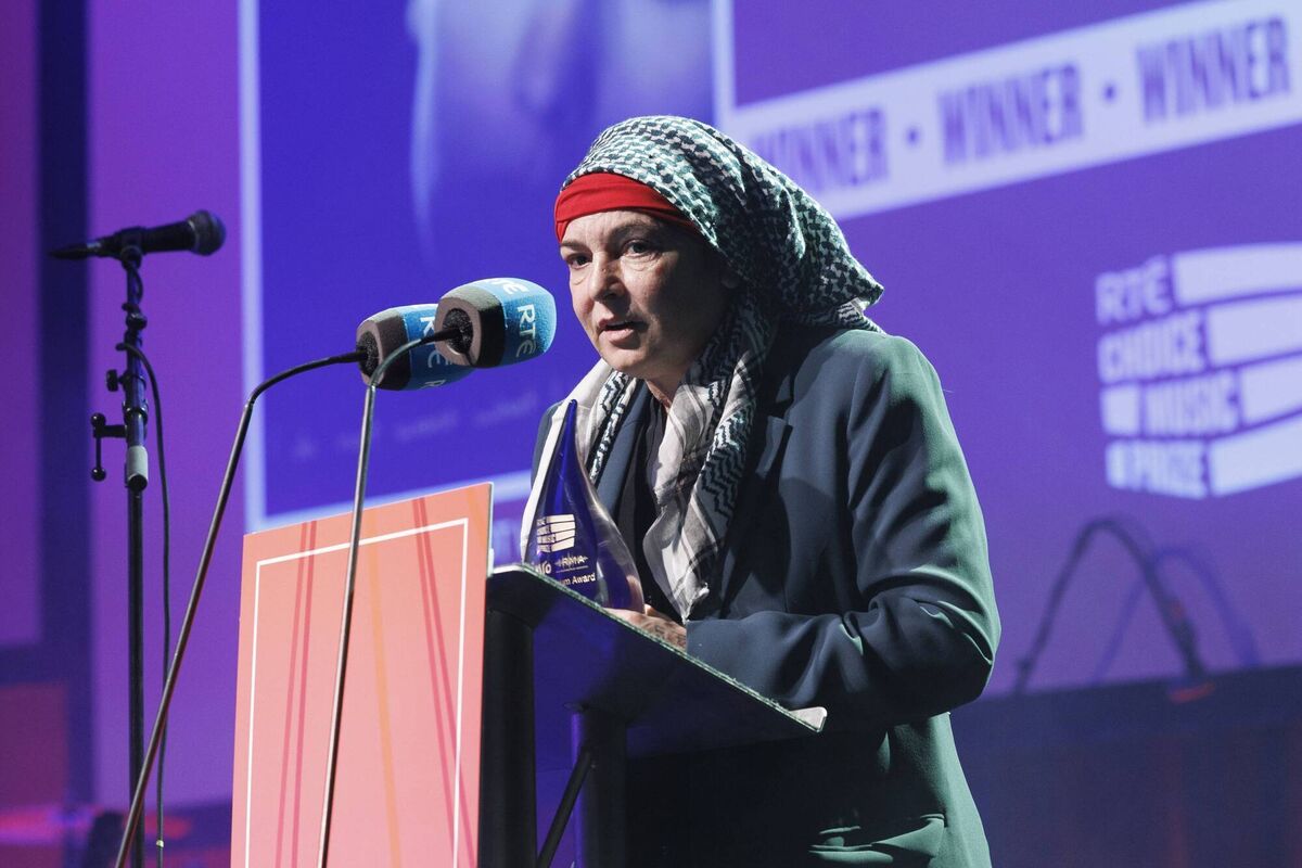 Sinéad O'Connor receiving the RTÉ Choice Music Prize for Classic Irish Album. Picture: Andres Poveda