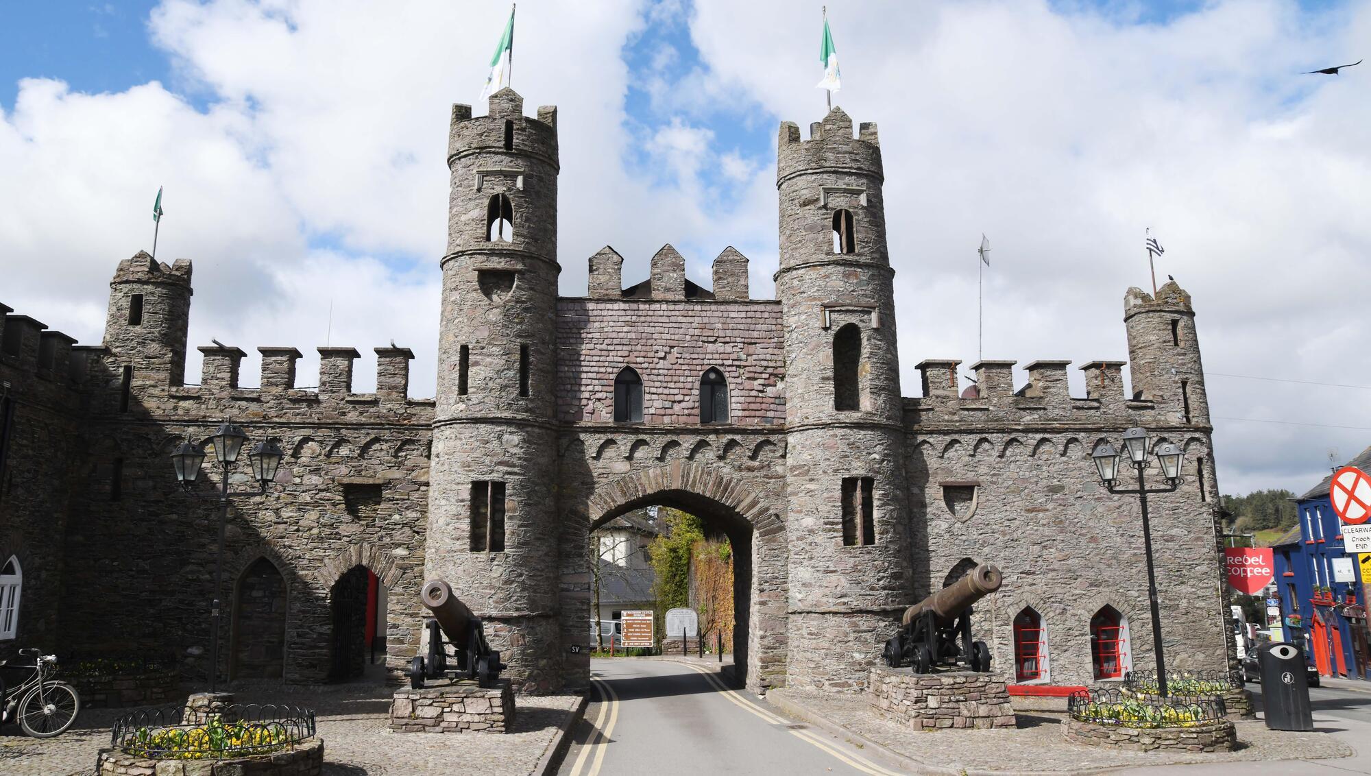 Fears crumbling masonry at Co Cork castle poses serious risk to public