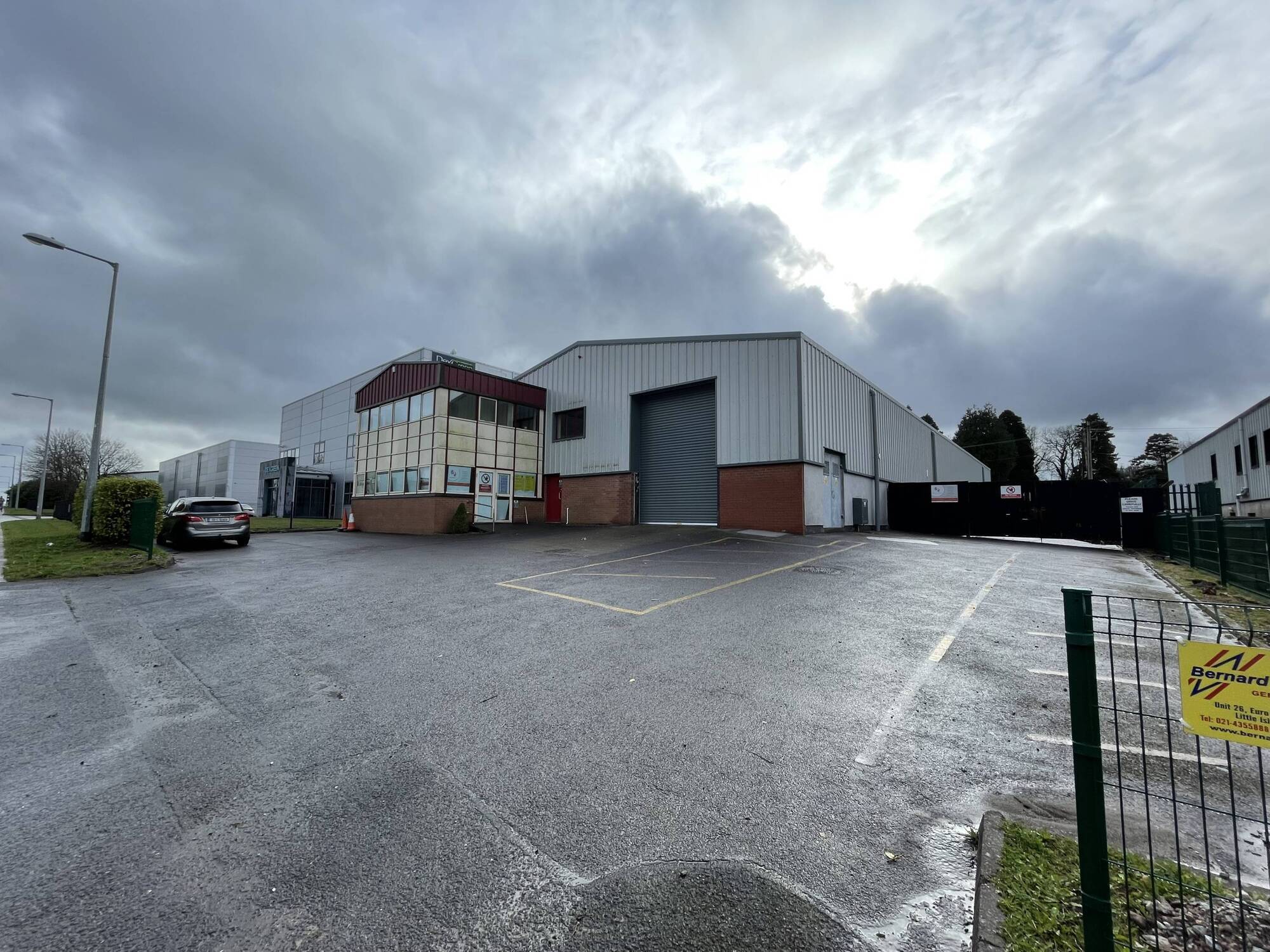 UK giant Howdens Kitchens sold on Clonakilty blackpudding and sausages site’s sizzle
