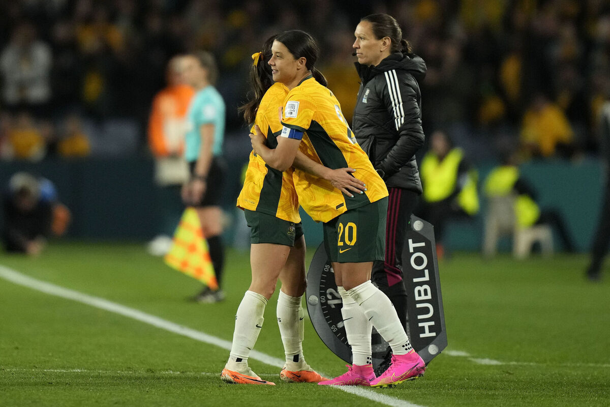 Australia's Sam Kerr comes on.