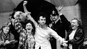 <p>Gerry Conlon, centre, outside the courthouse in London after he was released in 1989. (Picture: Photopress Belfast)</p>