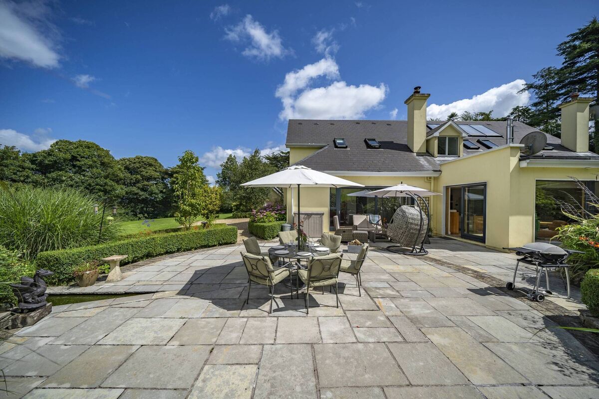 Rebuilt around 2007, and also in the 1920s after being burned out following the 'Ballygroman massacre'