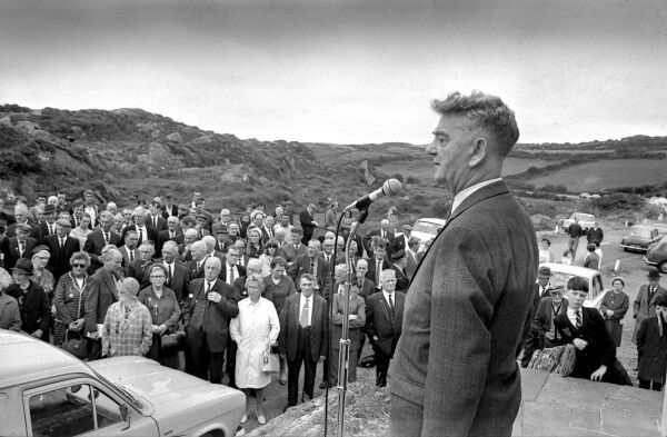 Tom Barry, seen here speaking at Kilmichael in 1969, claimed that Daniel O’Sullivan, Patrick Pearse, and Michael Hayes were killed by a Fr Jeff O’Connell of the National Army in a Cork Civil War incident in 1922.