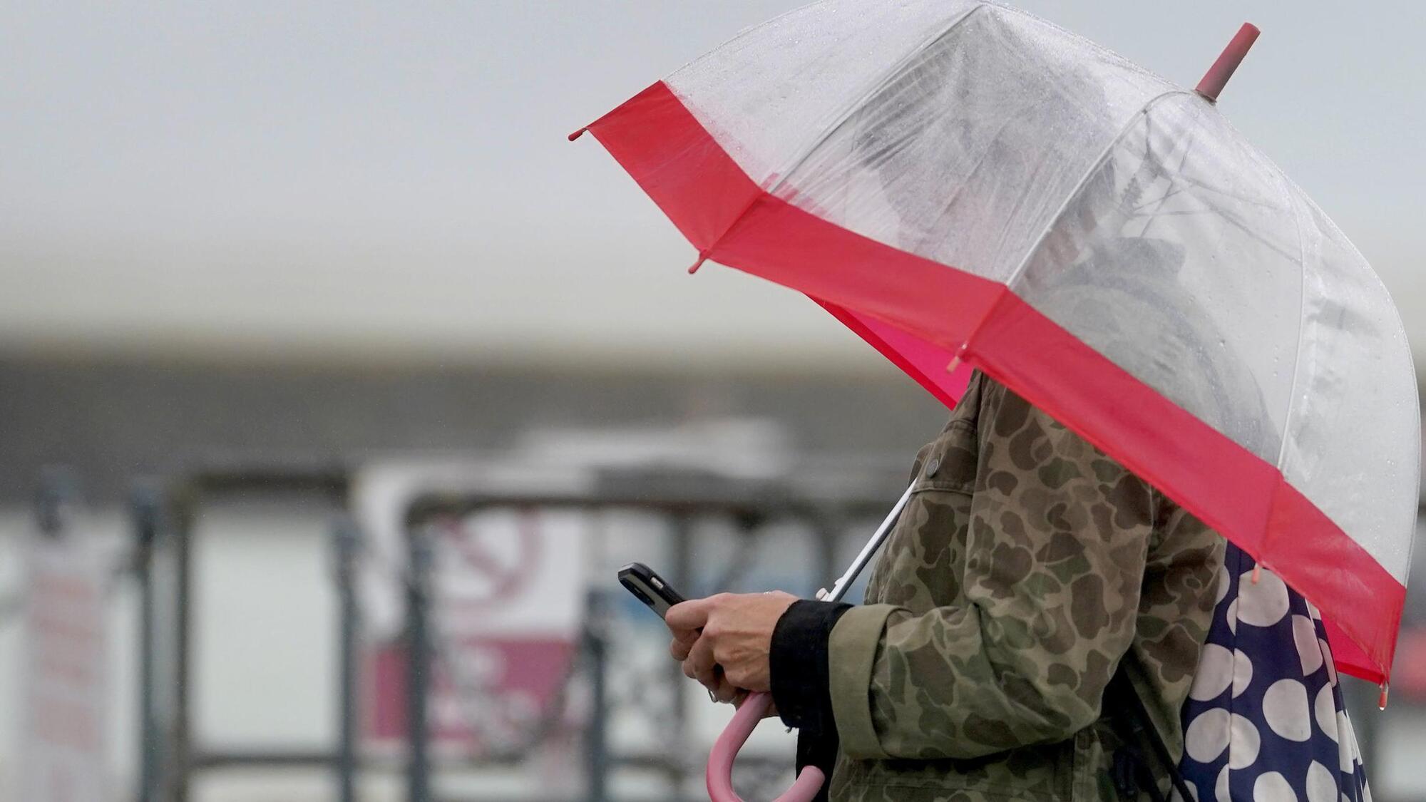 Met Éireann issues status yellow rain warning for Cork and 18 other counties