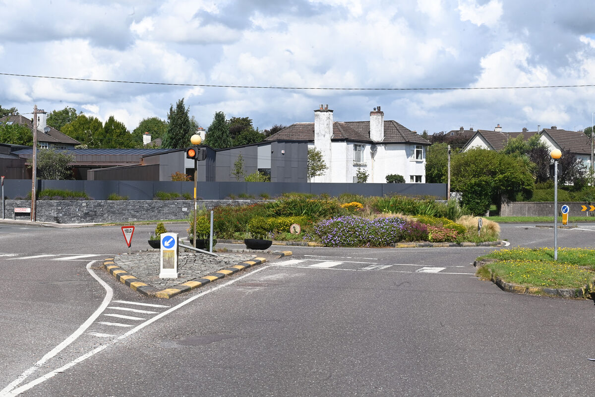  Roundabout on Well Road/ R853 at the junction with Woodview where a sleek, low-slung architectural new house has just been completed, opposite the entrance to Douglas Hall Lawn. Pic Larry Cummins. 