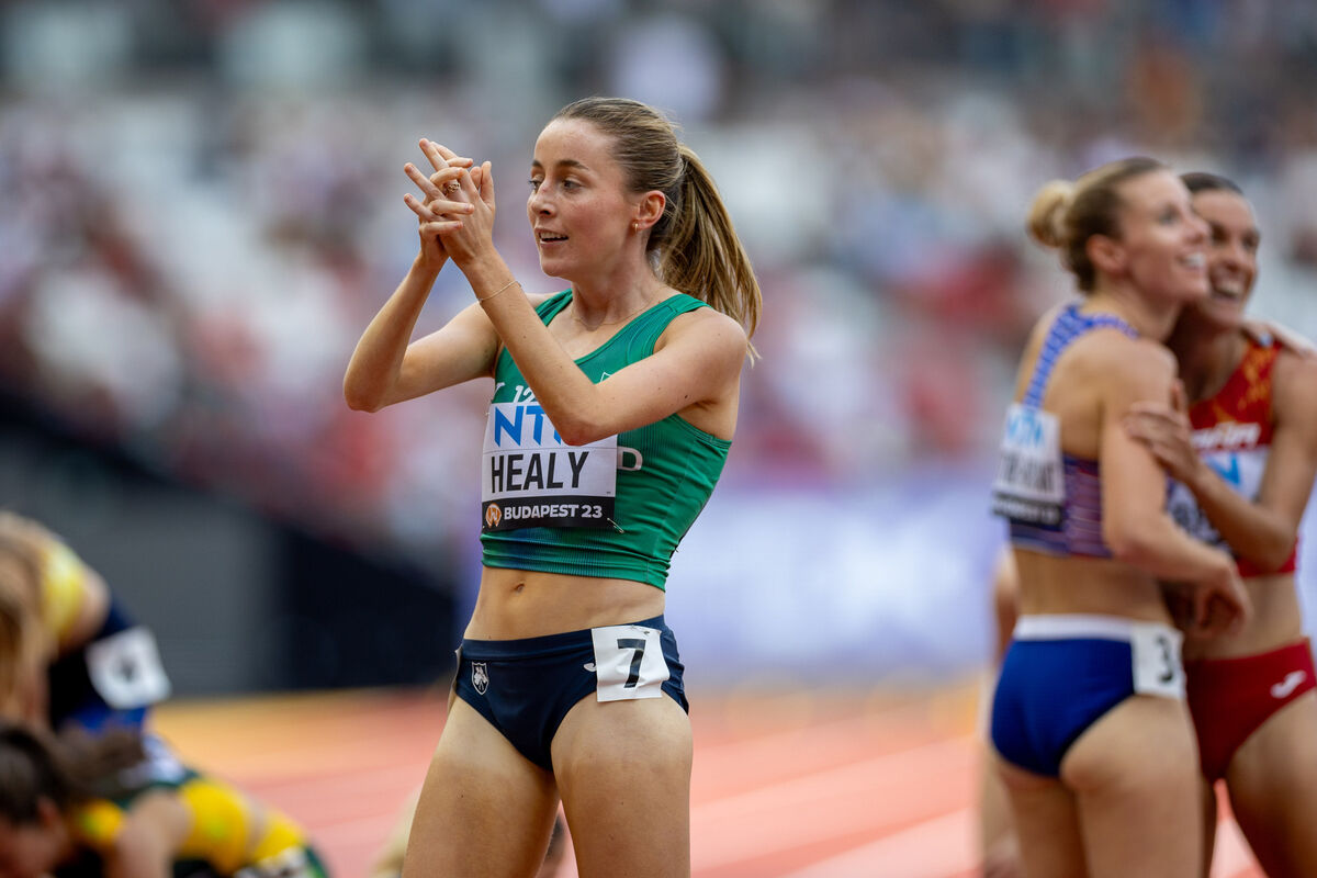 NEXT ROUND: Sarah Healy finished in 3rd place in her 1500m heat to progress to the semi-final. Pic:  ©INPHO/Morgan Treacy