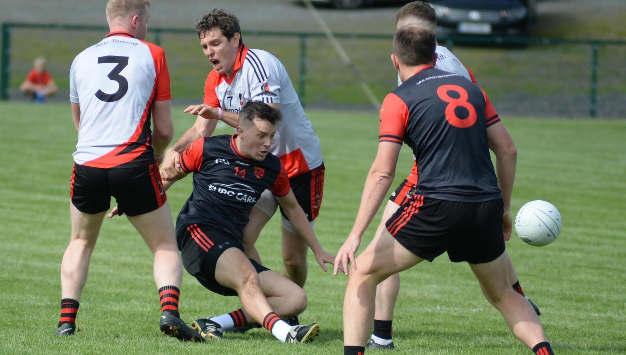 Mixed emotions as Newmarket and Béal Átha’n Ghaorthaidh share the spoils