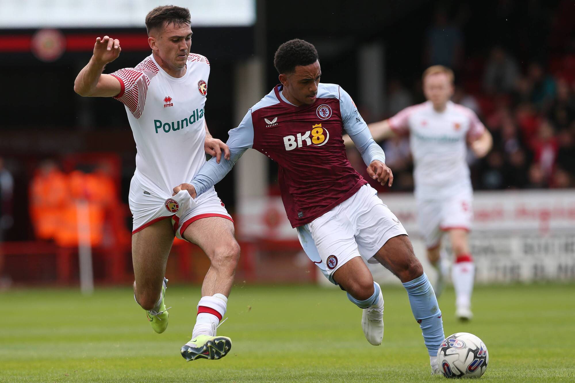 Burnley complete signing of Villa starlet Ramsey 