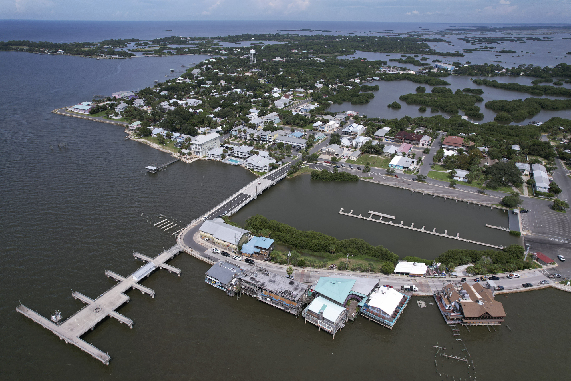 Idalia strengthens and is predicted to hit Florida as a Category 4 ...