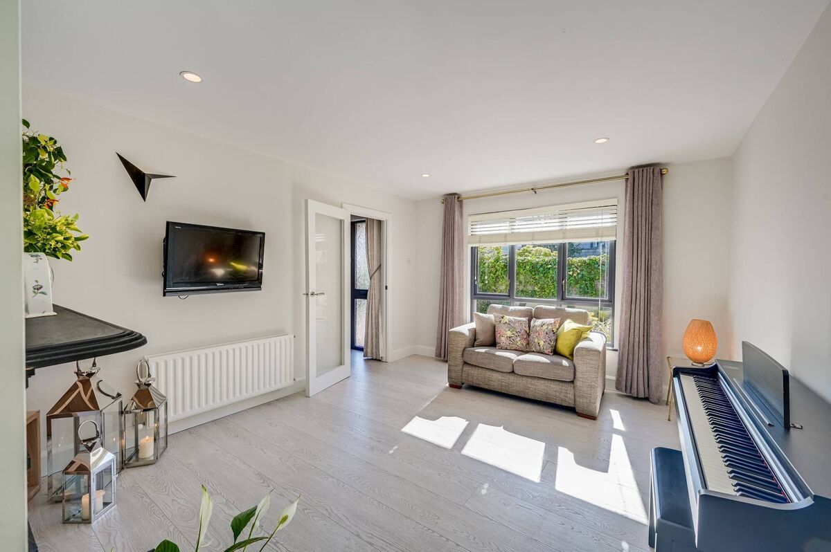 Living room 