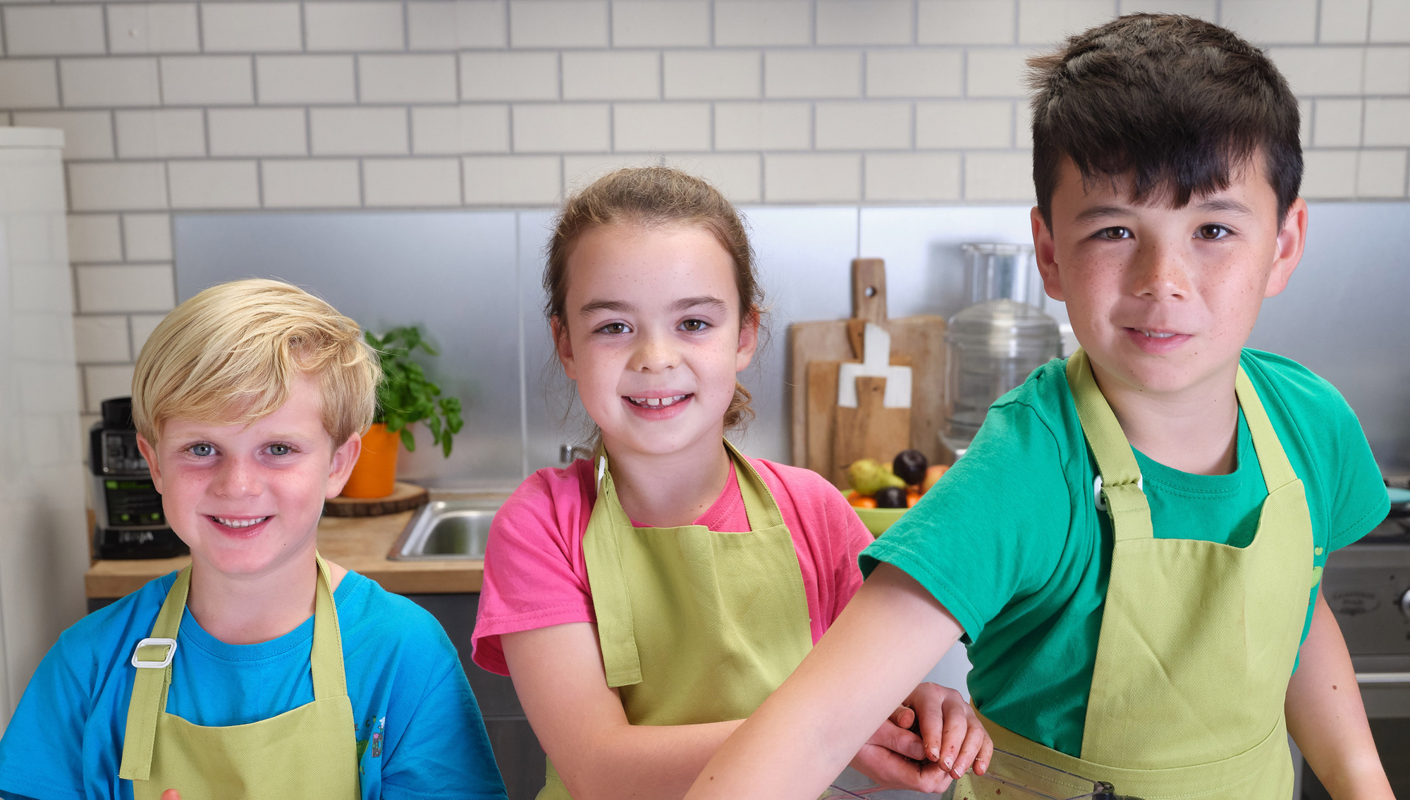 Energy bites to fuel kids between meals 
