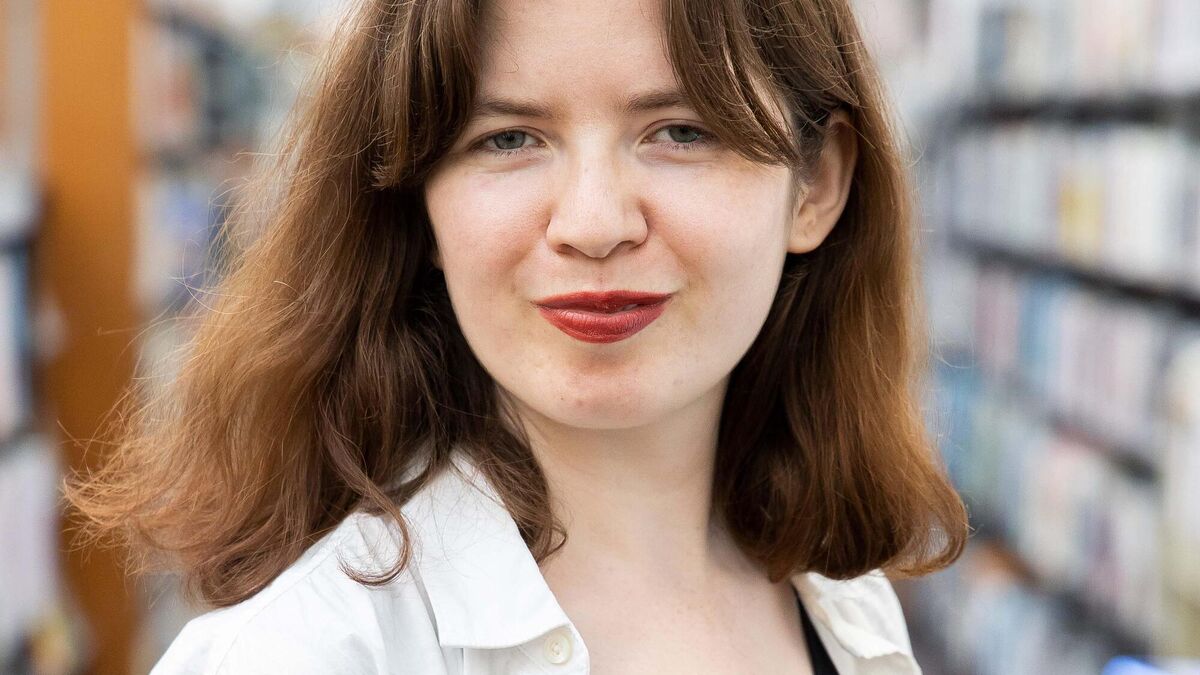 Book Review: Naoise Dolan really is a new literary sensation - Vimarsana News