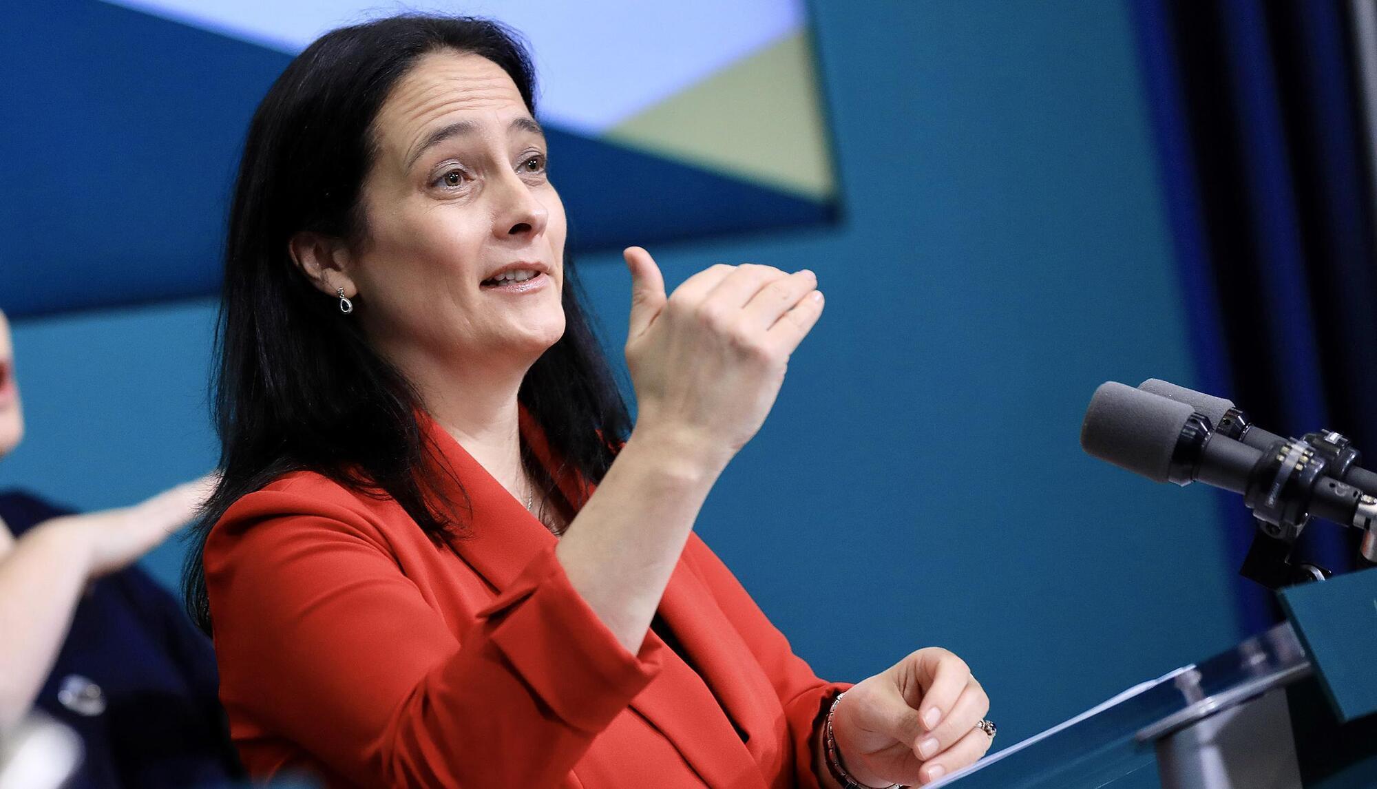 Varadkar to discuss delivery of key department plans at special meeting