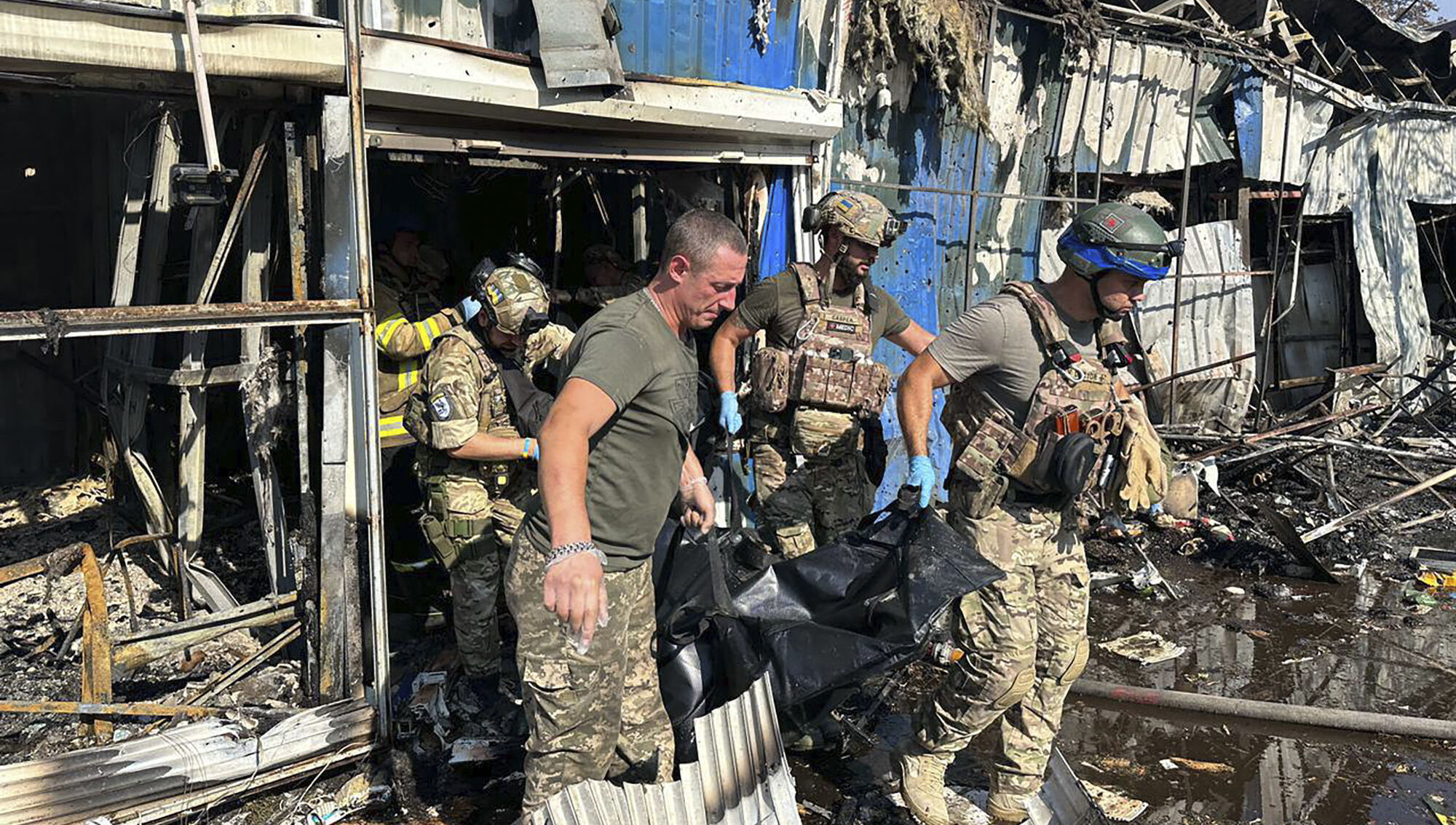 Russian shelling in Ukrainian city kills 16 and wounds dozens