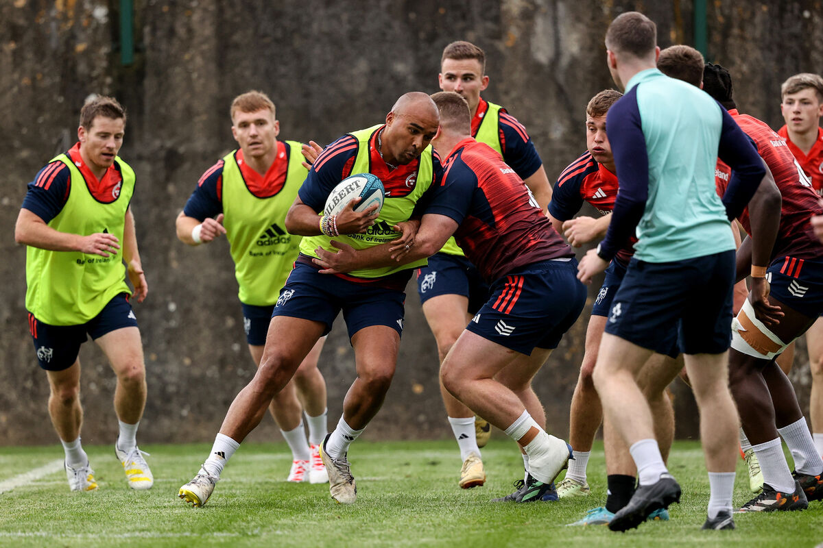 Simon Zebo during a Munster Rugby Squad Training session. Simon Zebo during a Munster Rugby Squad Training session.