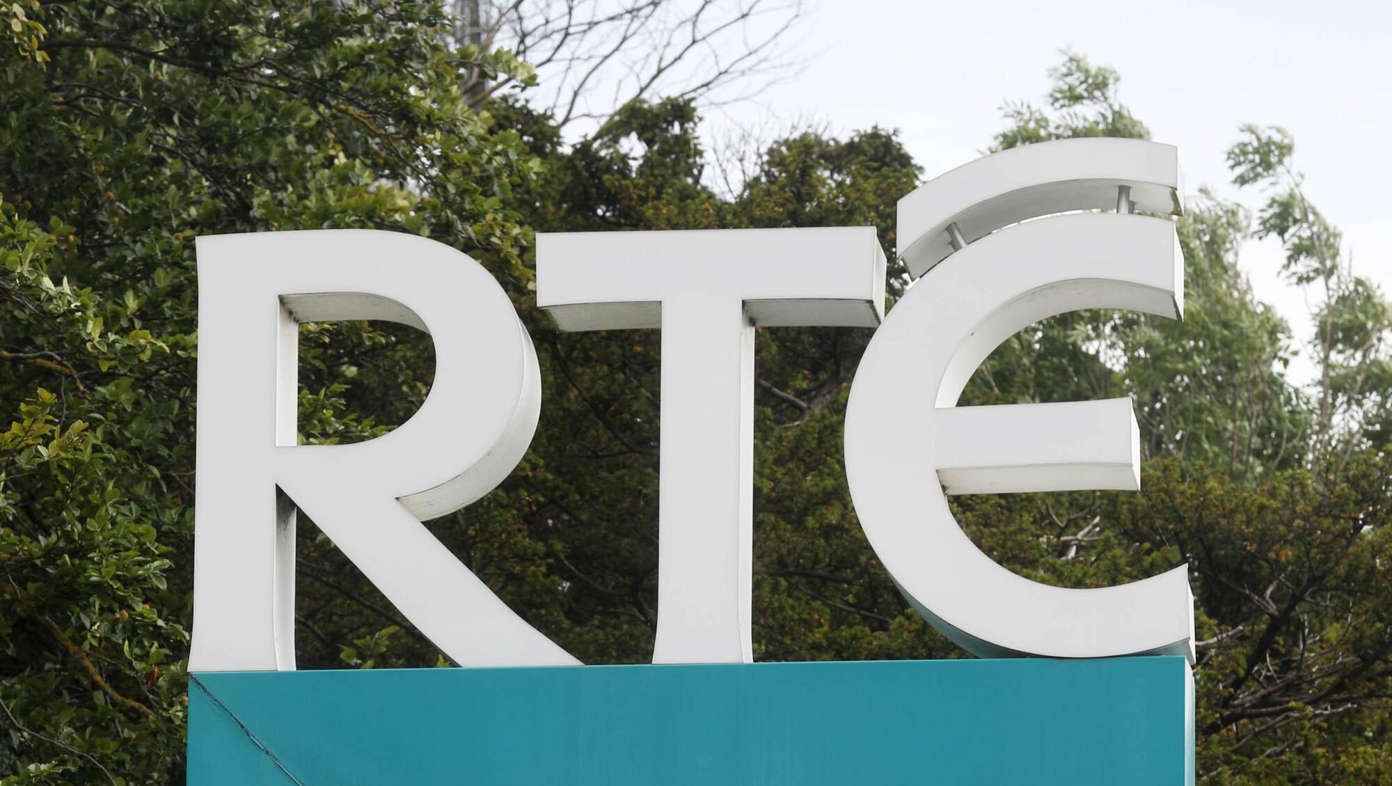 Taoiseach: RTÉ executives should not be made pay back 10% pay increase 