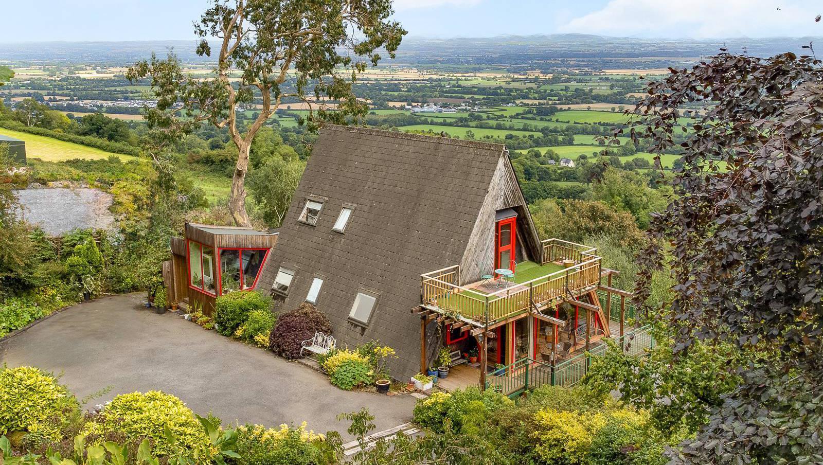 City to Country: €550,000 end-of-terrace Dublin 8 home or scenic views at renovated Kerry farmhouse