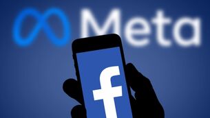 <p>2H4T0AD Facebook Meta Platforms</p>