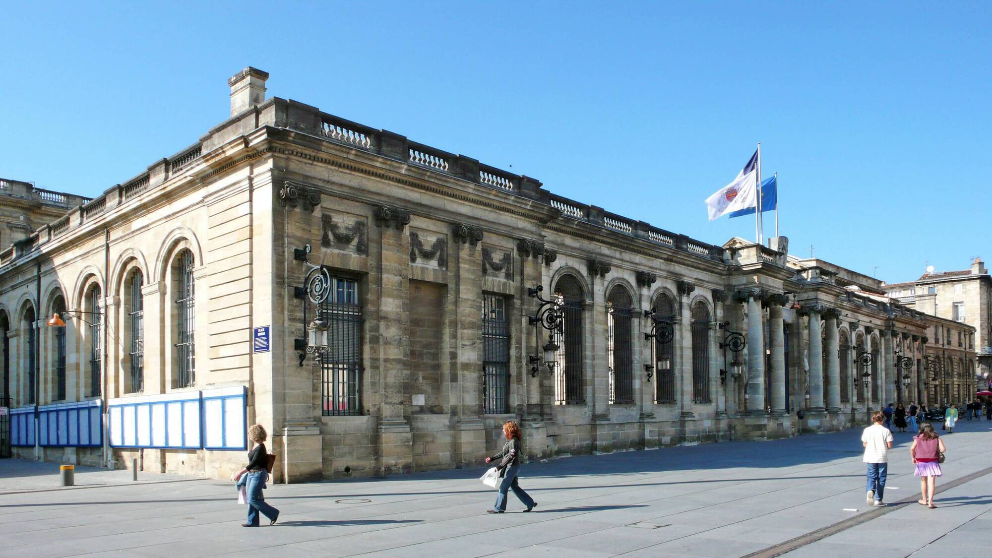 Irish rugby fan in ICU at Spanish hospital following Bordeaux botulism outbreak