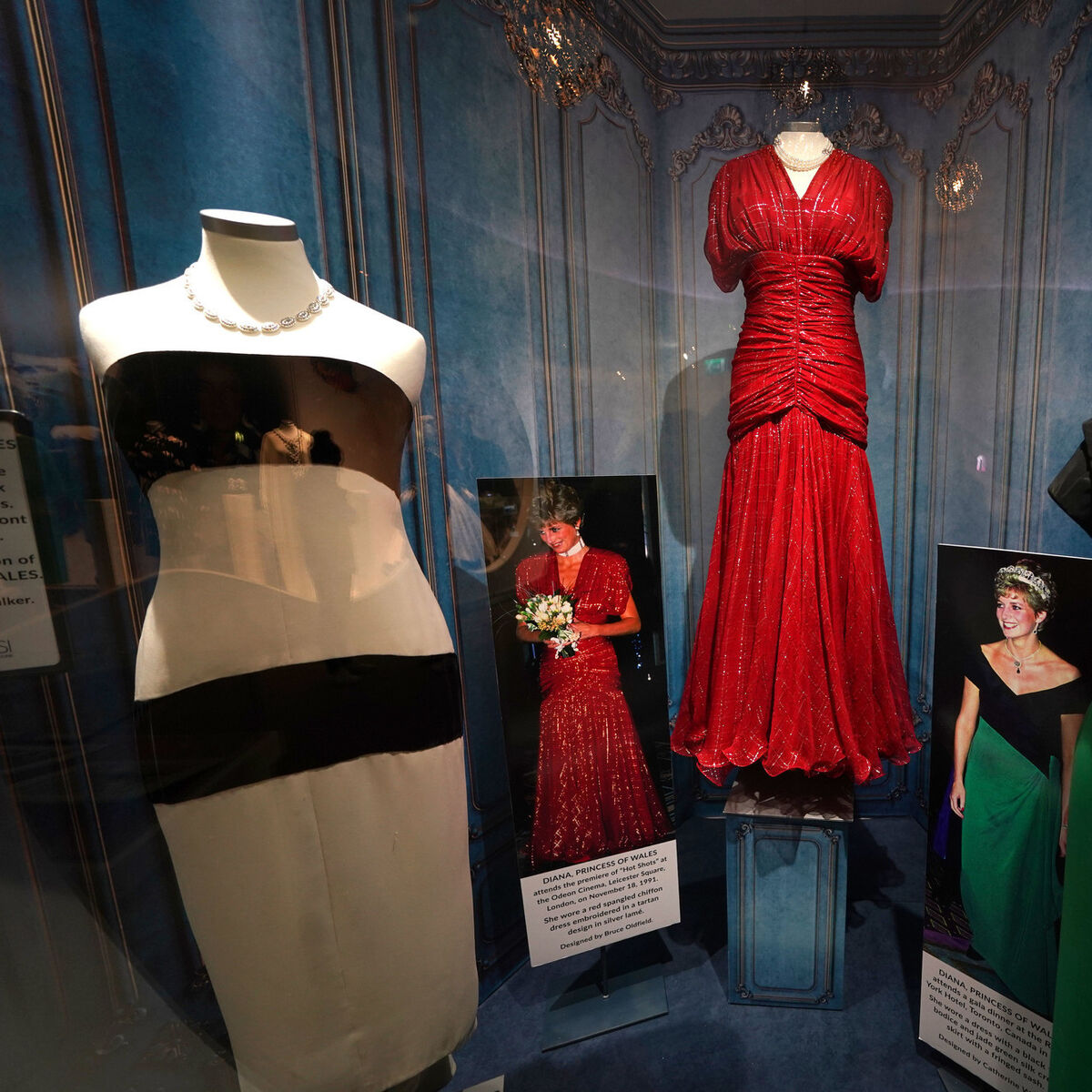 Diana gowns sell for more than 1m at US auction