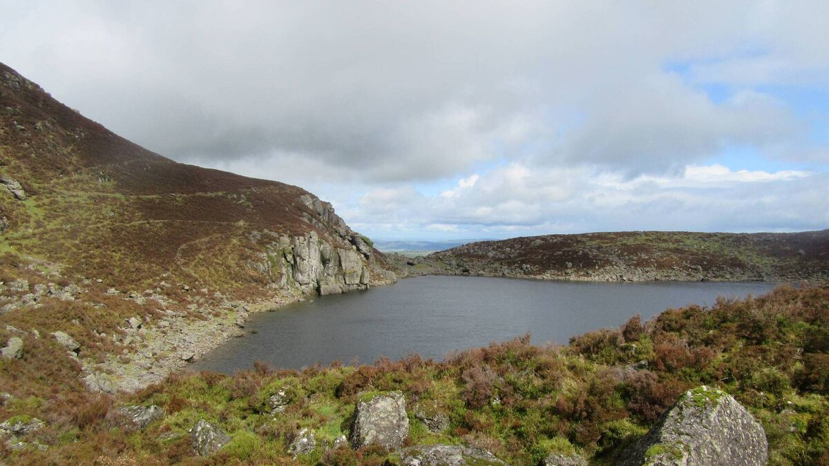 Irish outlaw's treasure was never found but here's how to get to his Waterford cave hideout - Vimarsana News