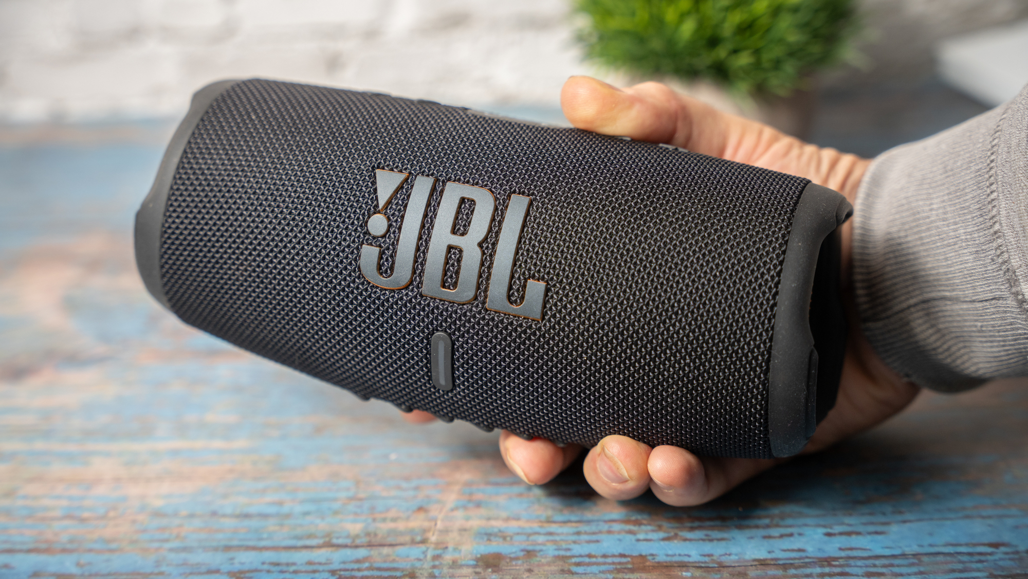 Jbl Charge JBL Xtreme Portable Bluetooth Speaker Vs JBL Charge