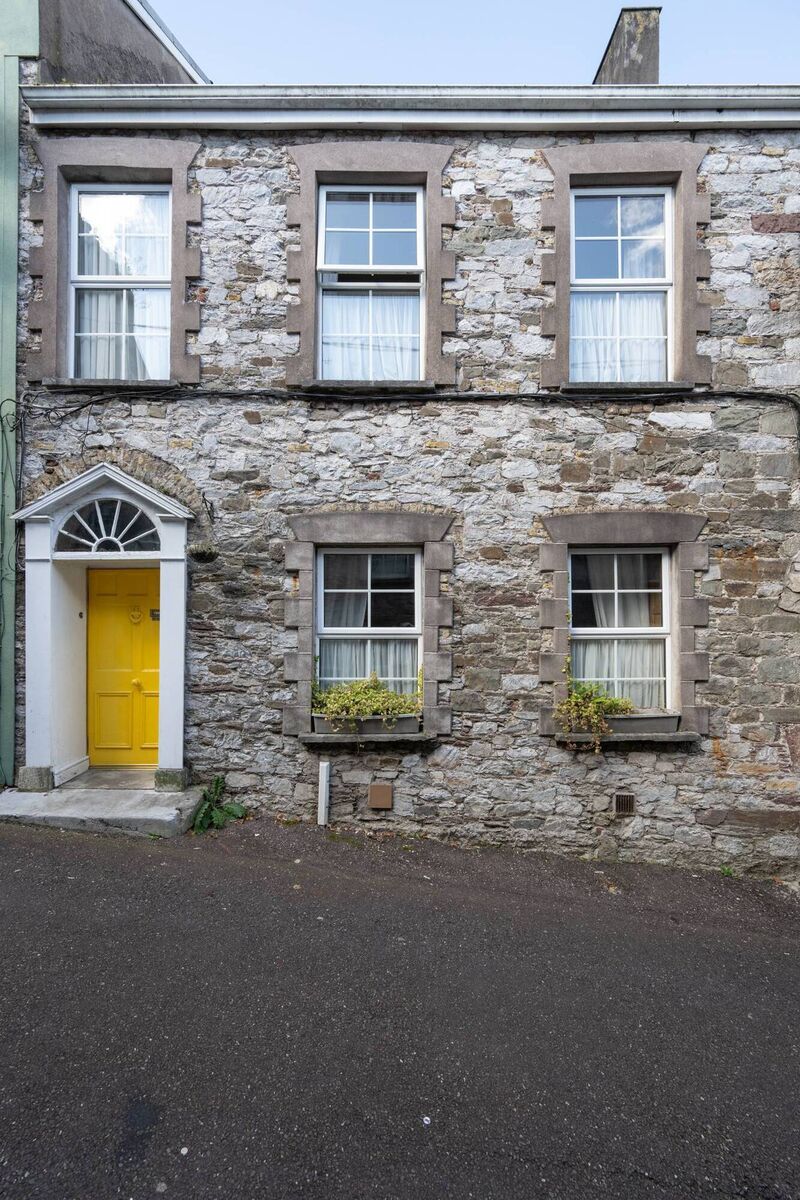 No 32 Nicholas Street