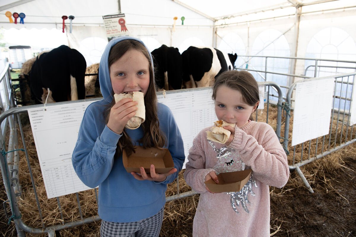 Aoife and Ciara Henehan enjoy their lunch at the National Ploughing Championships. Picture: Dan Linehan