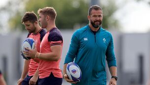 <p>BENCH DEBATE: Jack Crowley and Head Coach Andy Farrell at Ireland training in Tours. Pic: INPHO/Dan Sheridan</p>