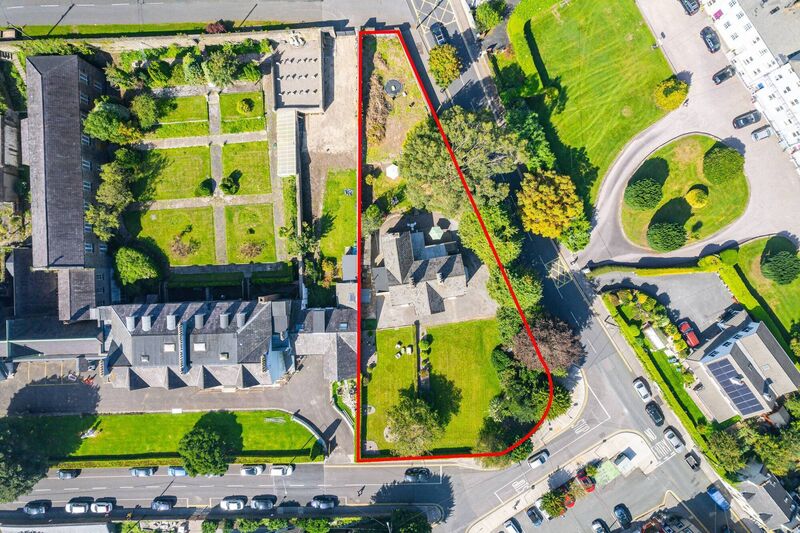 Site may have scope for more at the top corner by Lake Road