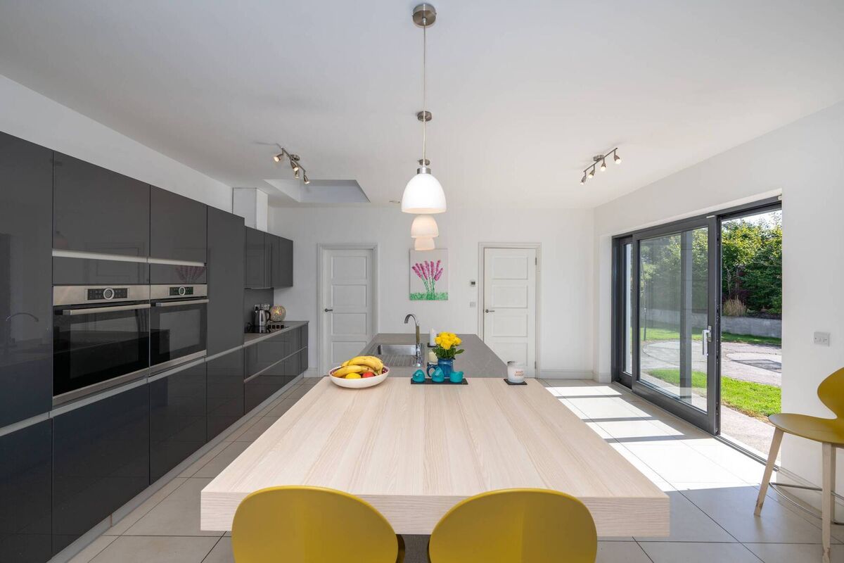 Kitchen with sliding doors to the patio