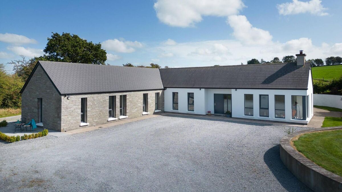 A house designed to track the sun has the sheen of a family favourite - Vimarsana News